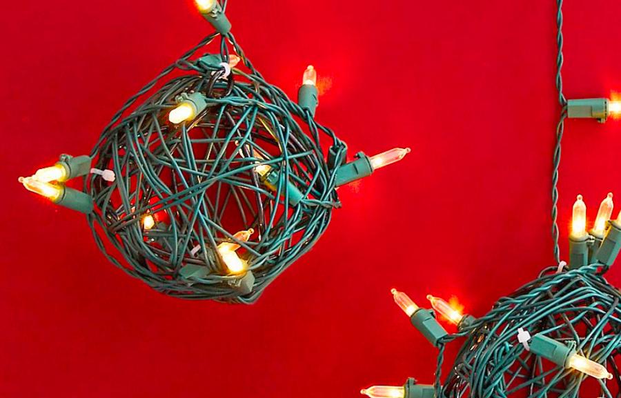 Funny National Lampoons Christmas Vacation Pre-tangled String Lights Tangled ball of lights