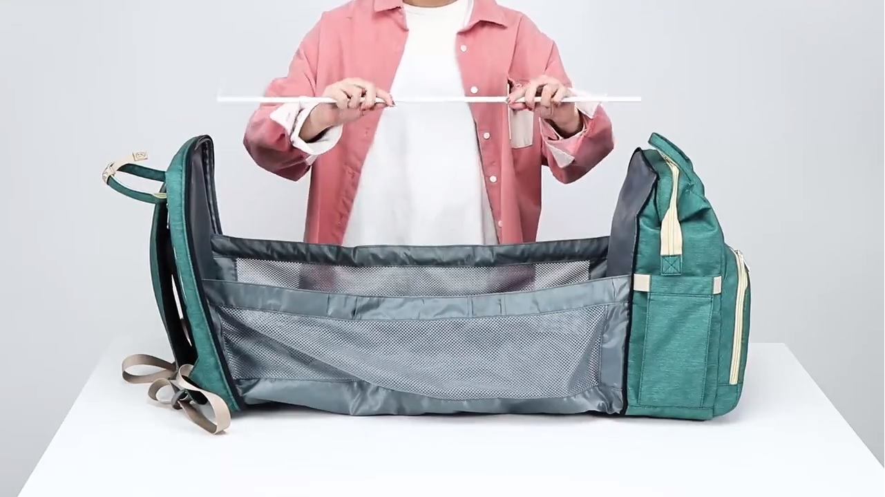 3-in-1 Diaper Bag With Built-in Changing Station/Bassinet