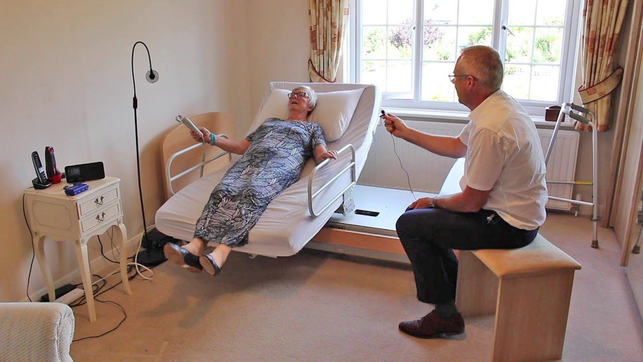 Rotoflex Automatic Rotating Bed Helps Those In Need Easily Get In and Out Of Bed
