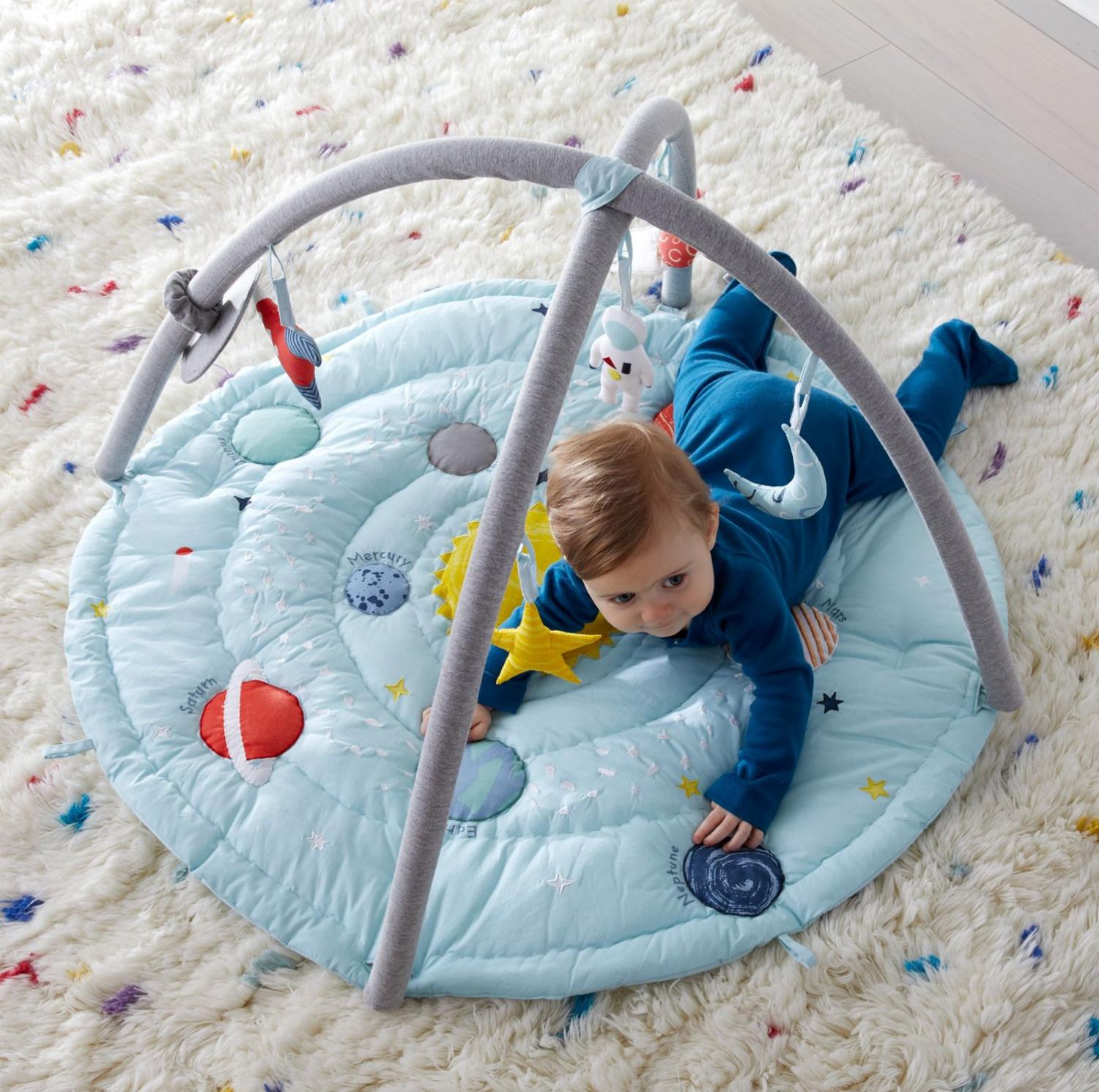 Space themed tummy time activity mat - Helps babies and kids learn about space