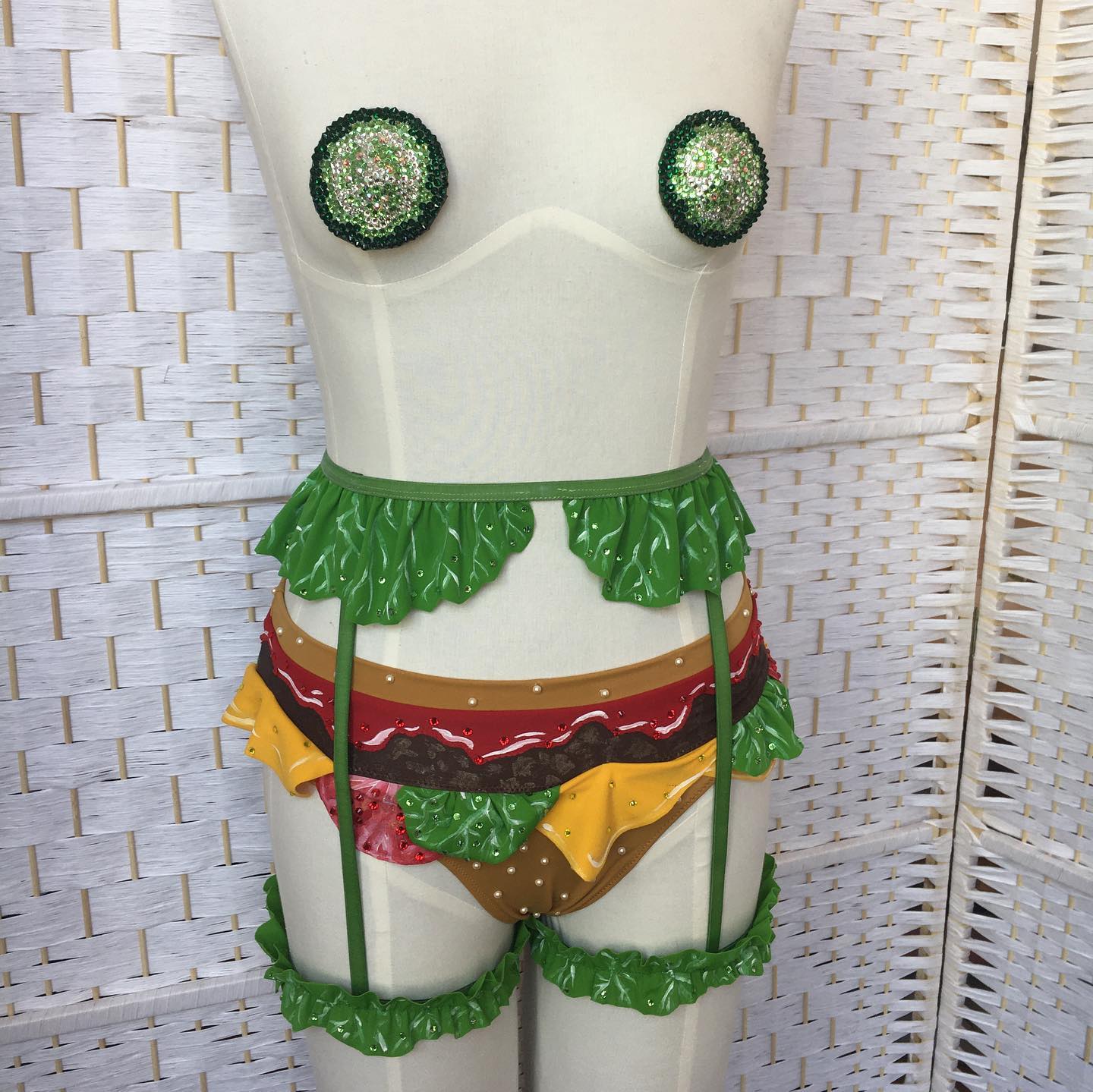 Cheeseburger Lingerie Set Turns You Into a Sexy Cheeseburger
