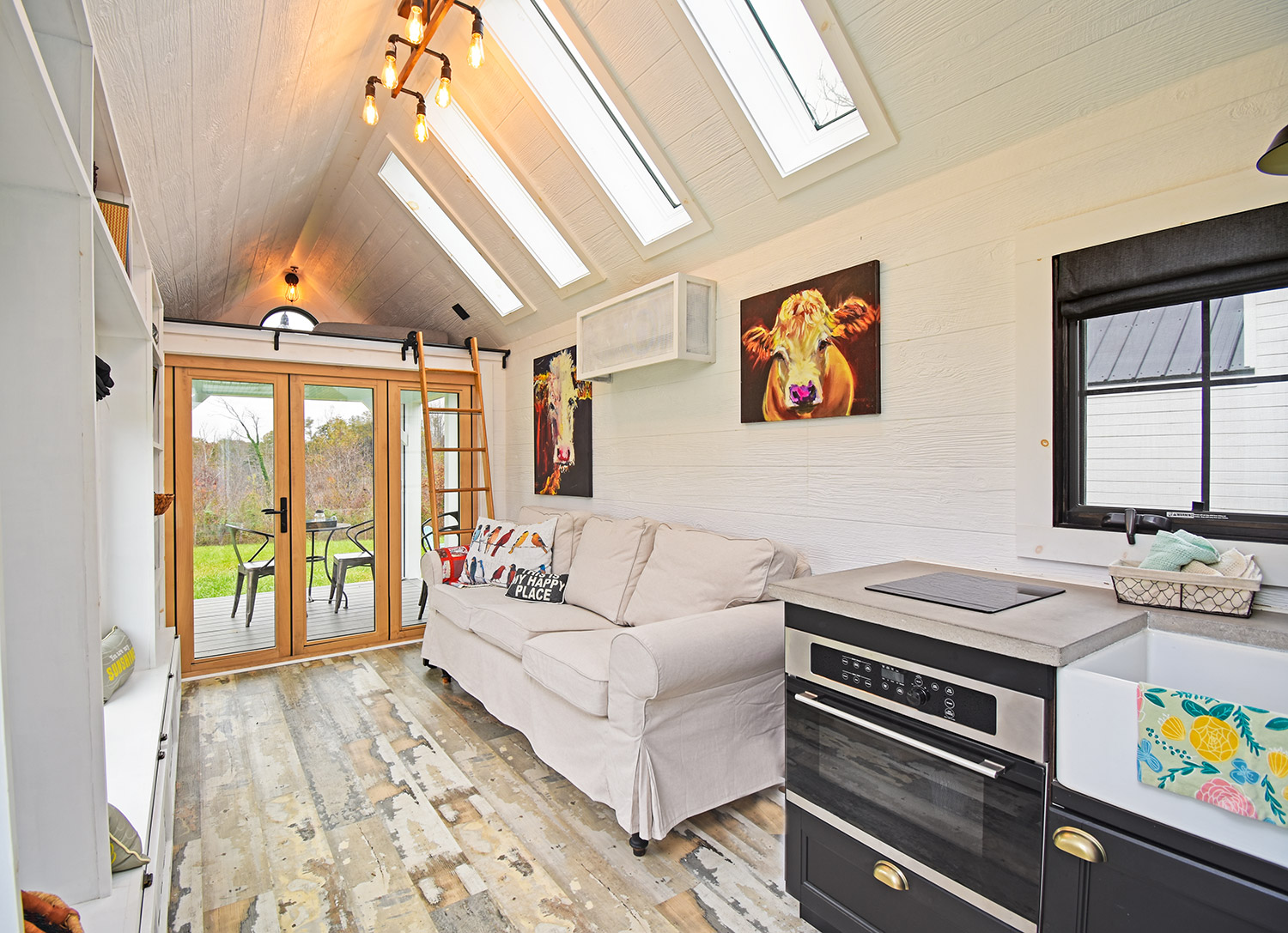 Farmhouse Style Tiny Home Built-In Screened-in Porch