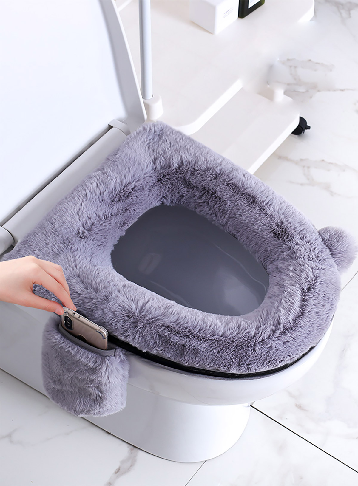 Fluffy Toilet Seat Cover With Phone Pocket Holder and Fluffy Handle