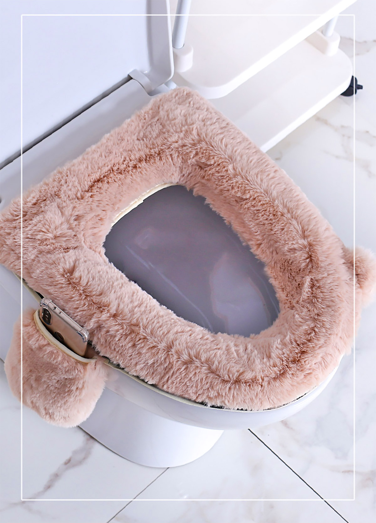 Fluffy Toilet Seat Cover With Phone Pocket Holder and Fluffy Handle