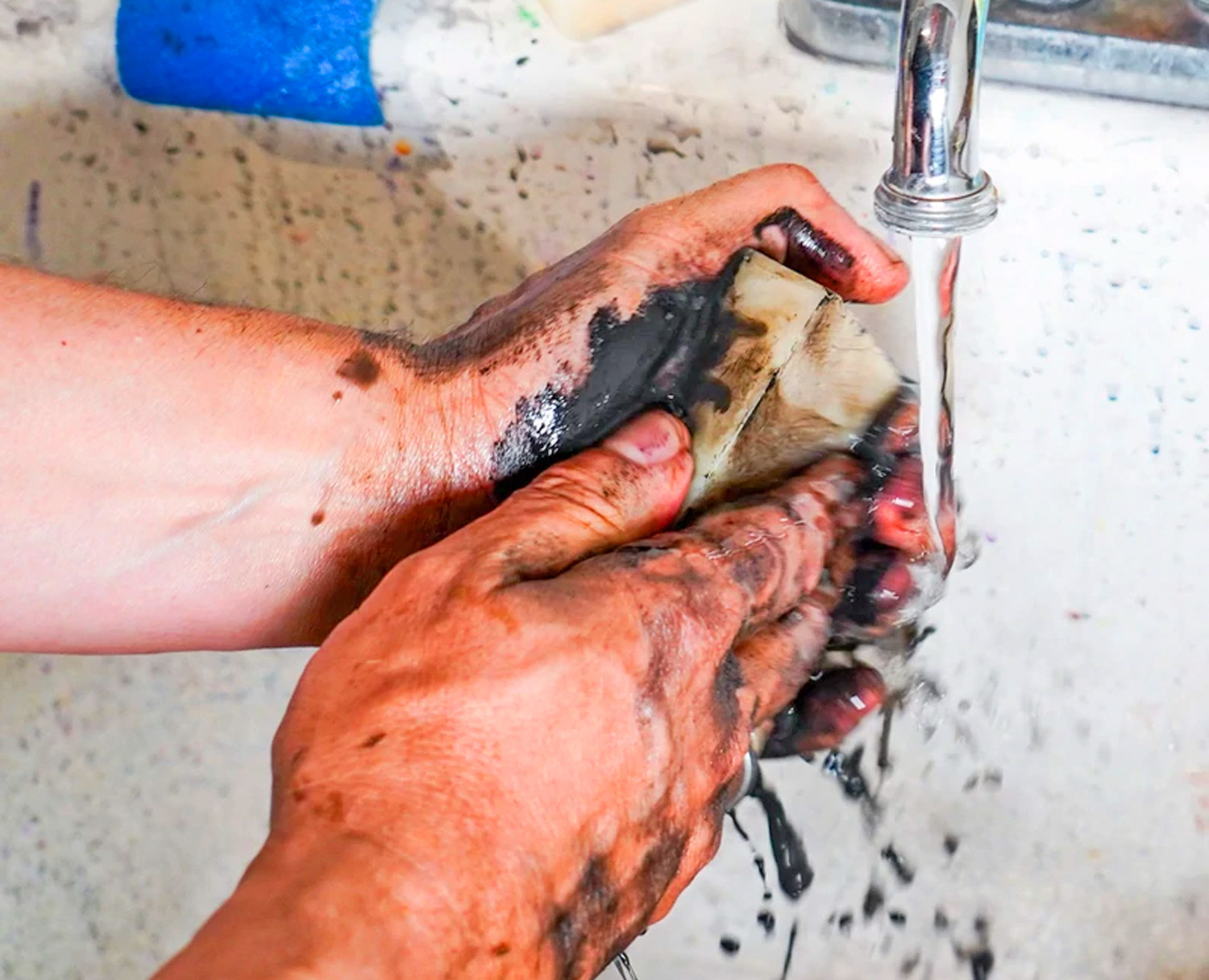 Soap That Makes You Smell Like a garage (gasoline, oil, exhaust)