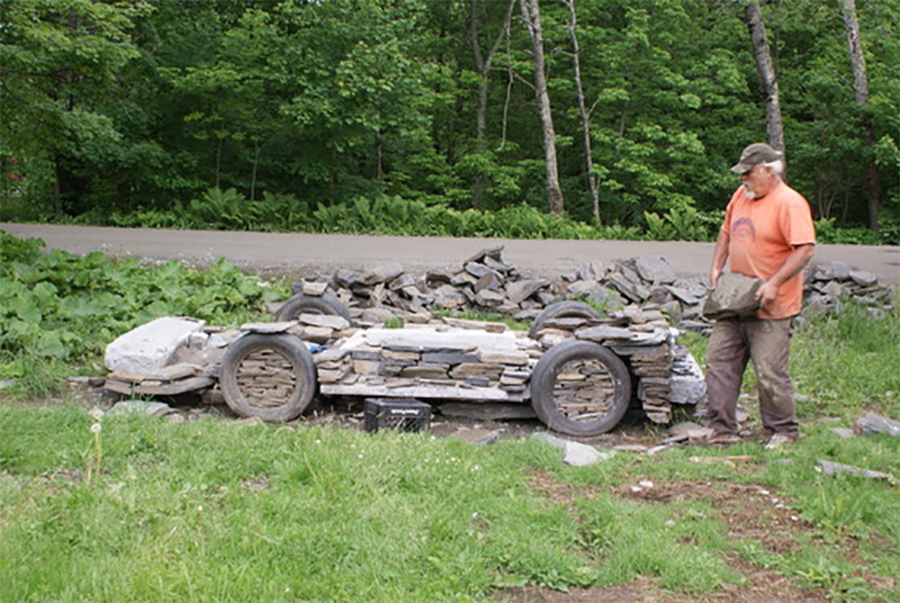 Guy Makes Vintage Cars and Trucks Out Of Rocks - Chris Miller Stone Truck Project