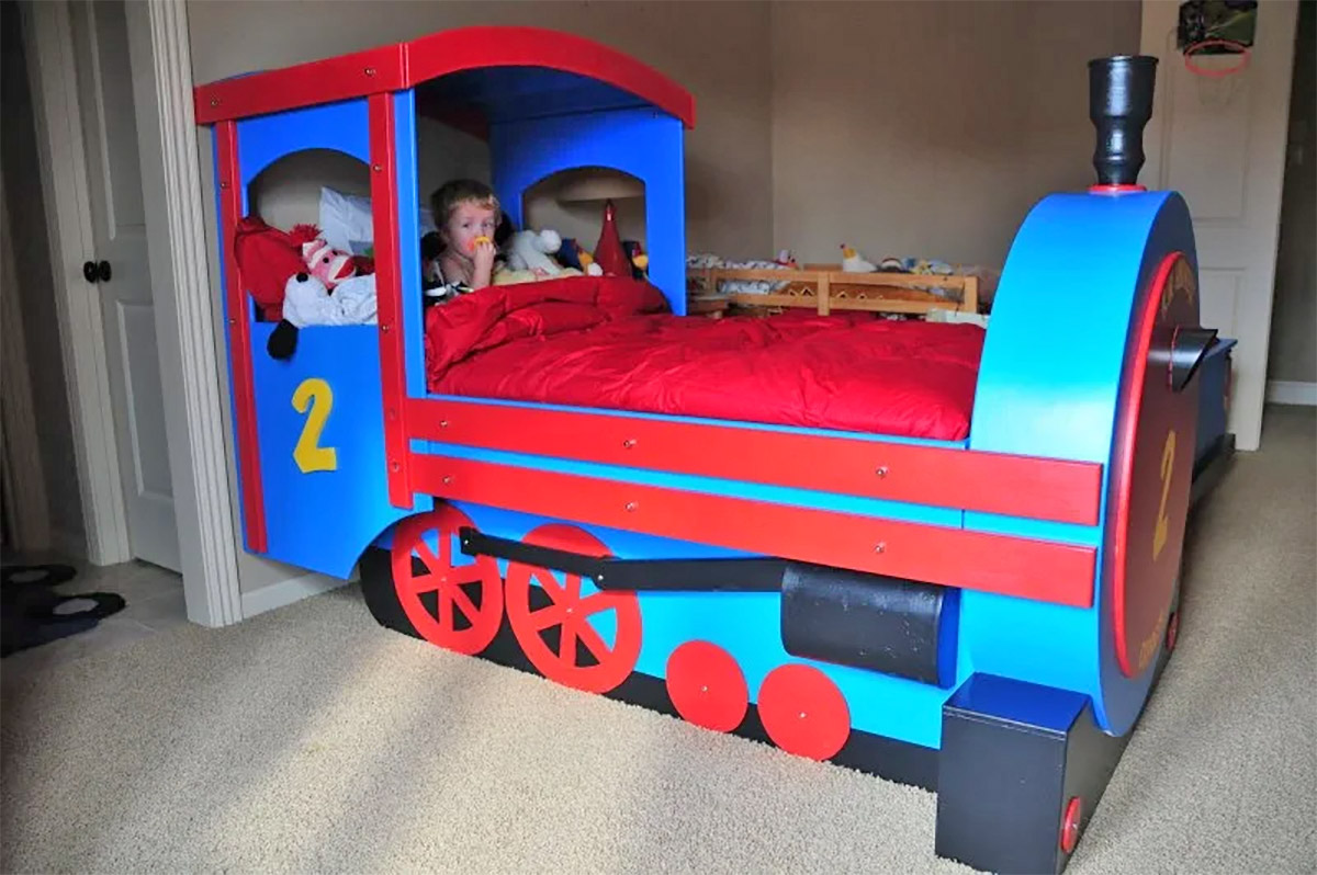 Train Shaped Kids Bed - Train Engine Toddler Bed