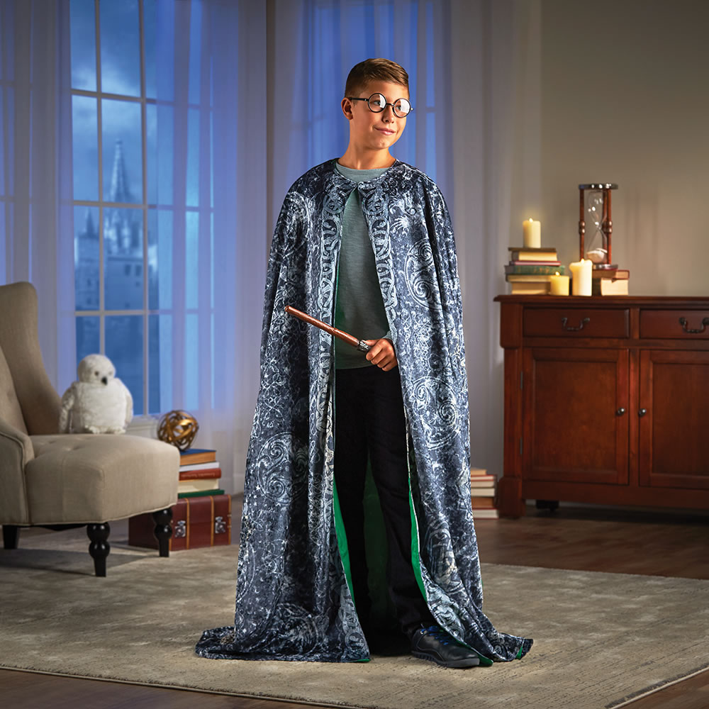 Working Harry Potter Invisibility Cloak - Smart Phone App Green Screen Invisibility Cloak