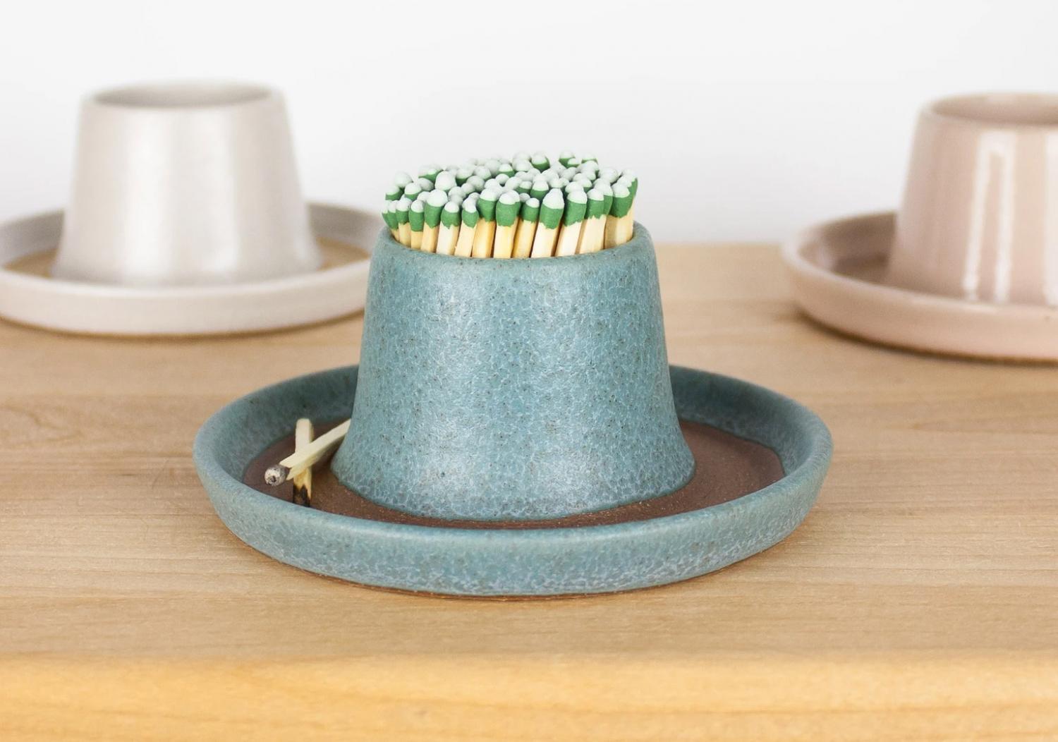 Match Cup Has a Match Striker Right On It For Quick Lighting - Match striking ceramic cup
