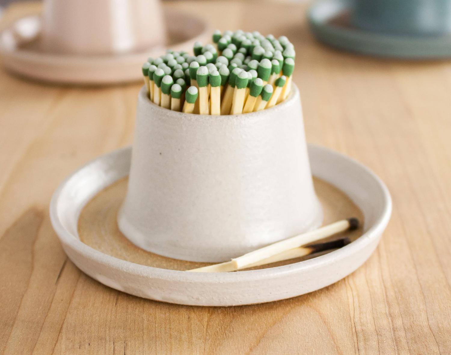 Match Cup Has a Match Striker Right On It For Quick Lighting - Match striking ceramic cup