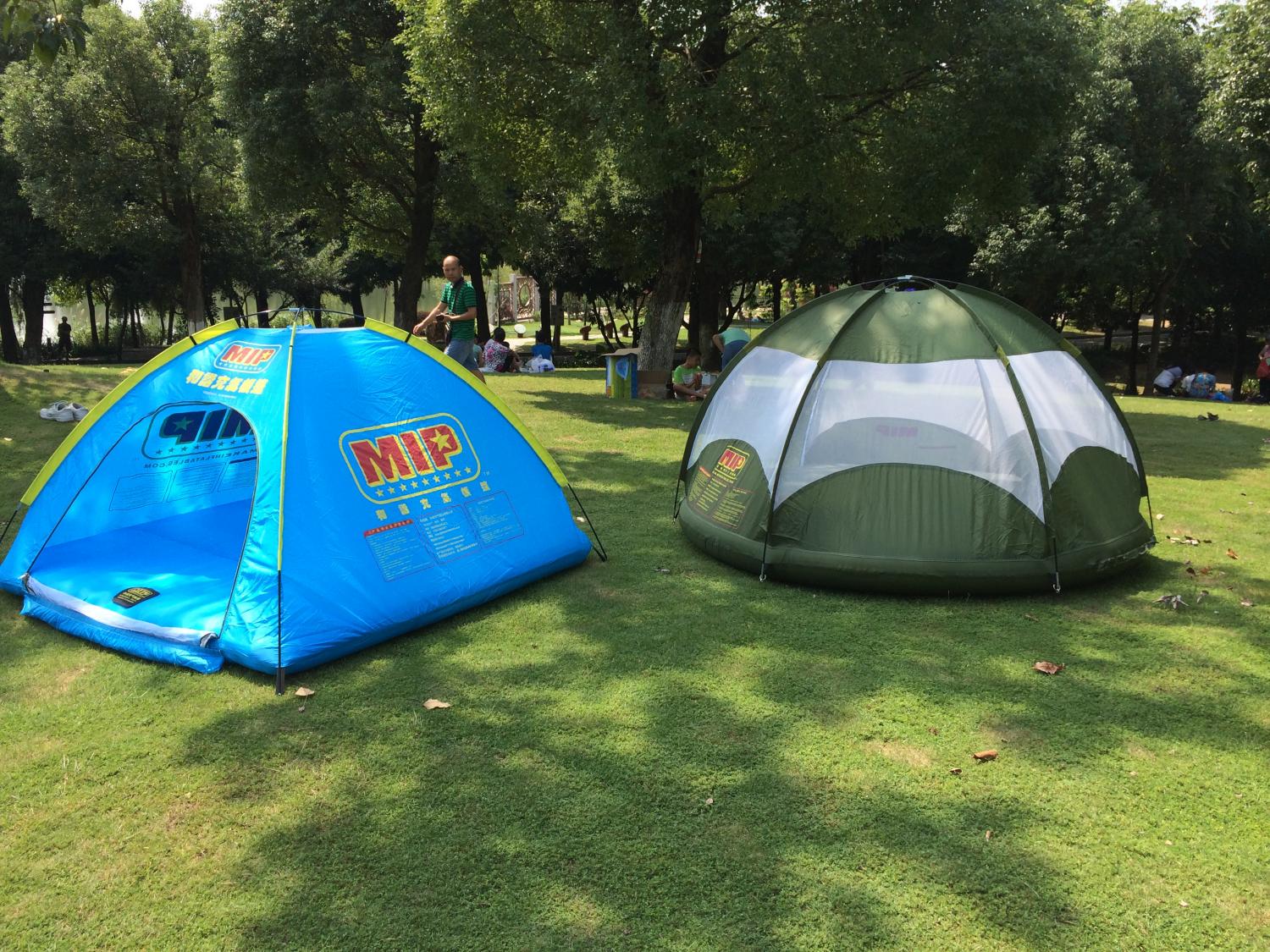 Inflatable Floating Tent - Floating water tent for the lake