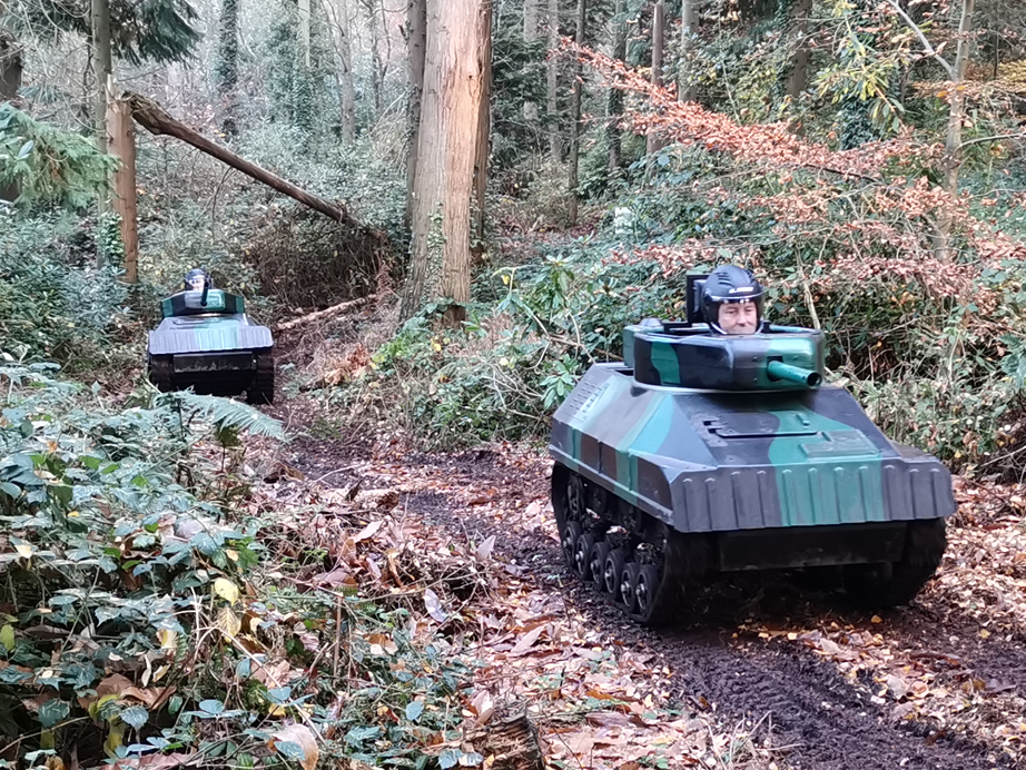 Paintball Battle Tanks - Mini tanks that shoot paintballs