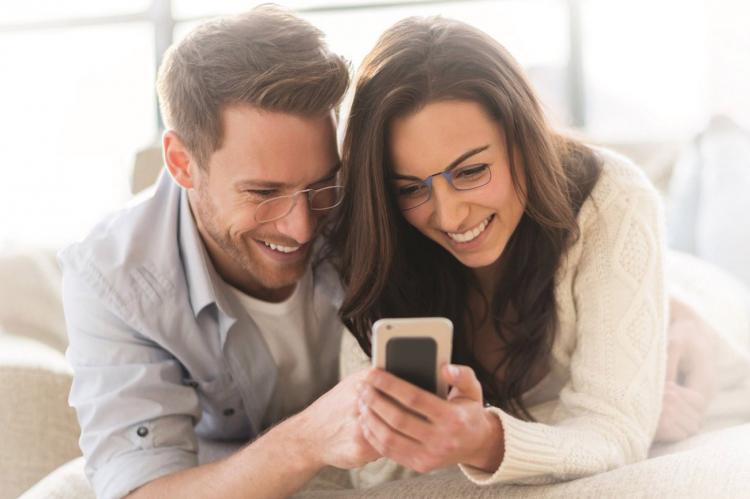 ThinOPTICS Phone Case Tiny Thin Reading Glasses - Folding Reading glasses inside iPhone case