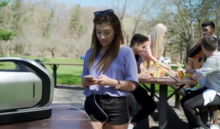 Zero Breeze Mark 2 - Portable battery powered air-conditioner - Best camping air conditioning gadget