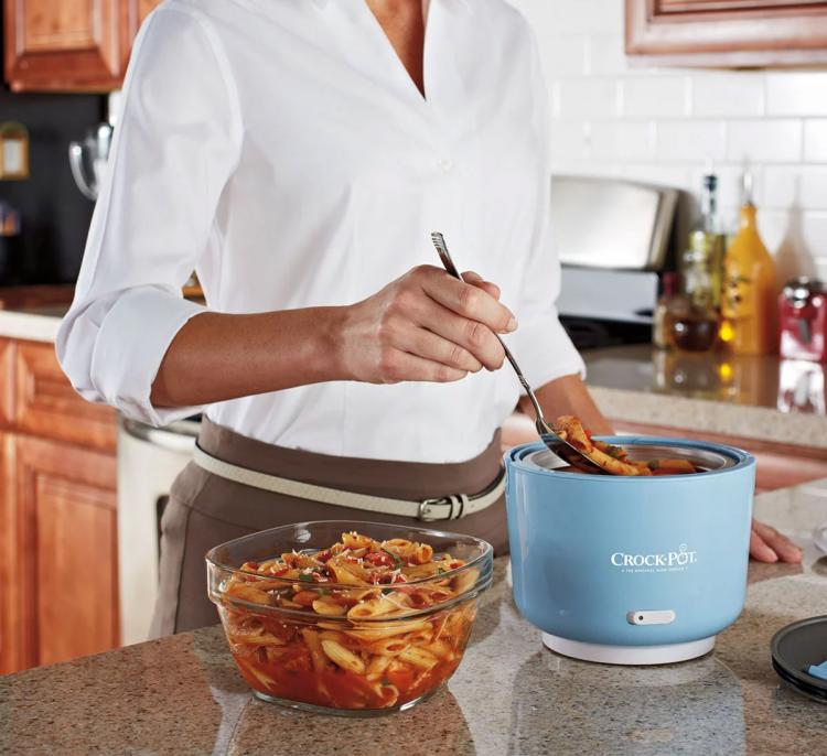 Portable Crock-Pot Lunch Crock - Portable slow-cooker lunch pale