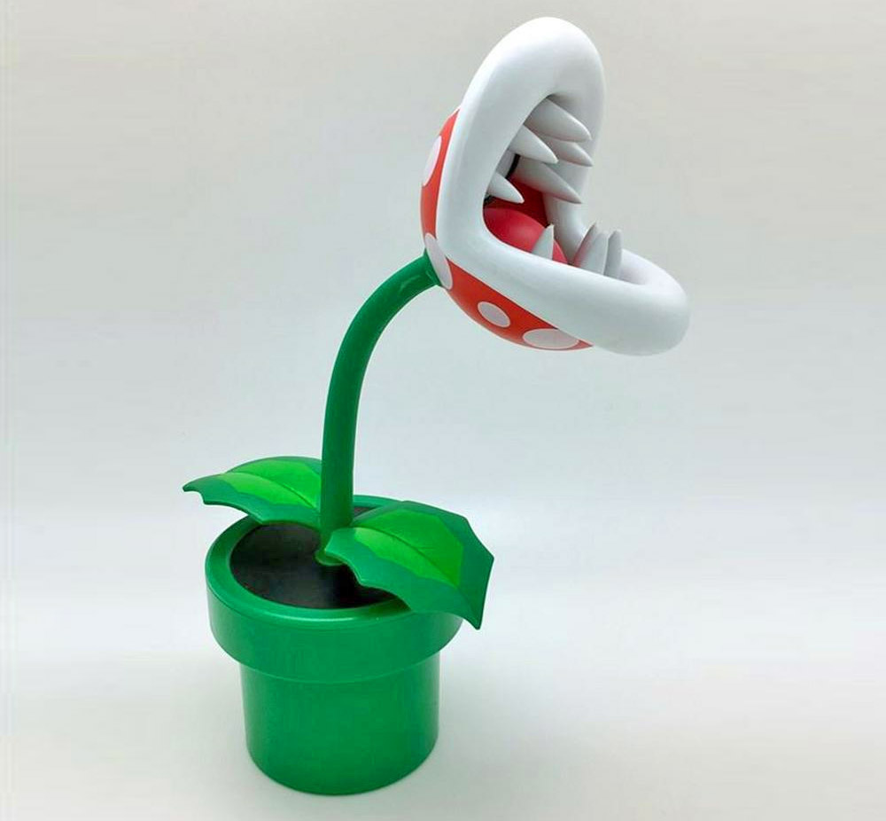 Posable Super Mario Piranha Plant Lamp - Super Mario: Vicious Vegetation Piranha Plant Posable Lamp