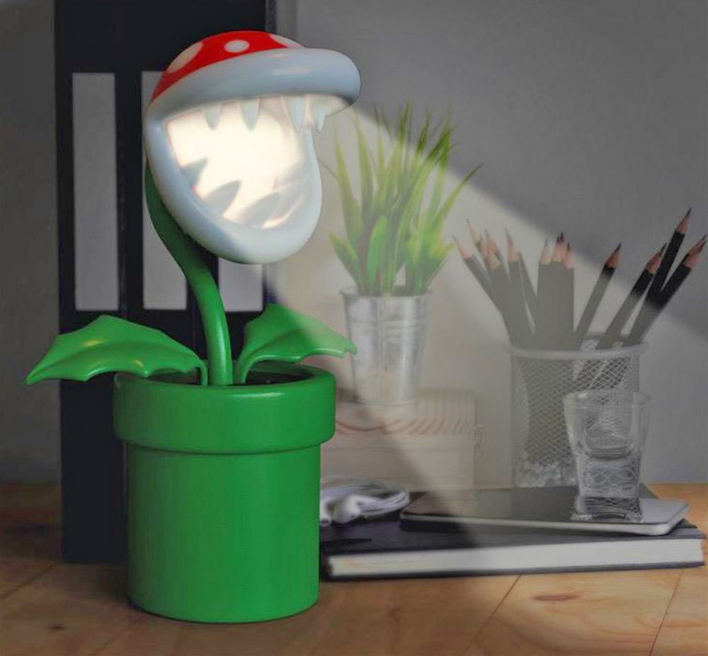 Posable Super Mario Piranha Plant Lamp - Super Mario: Vicious Vegetation Piranha Plant Posable Lamp