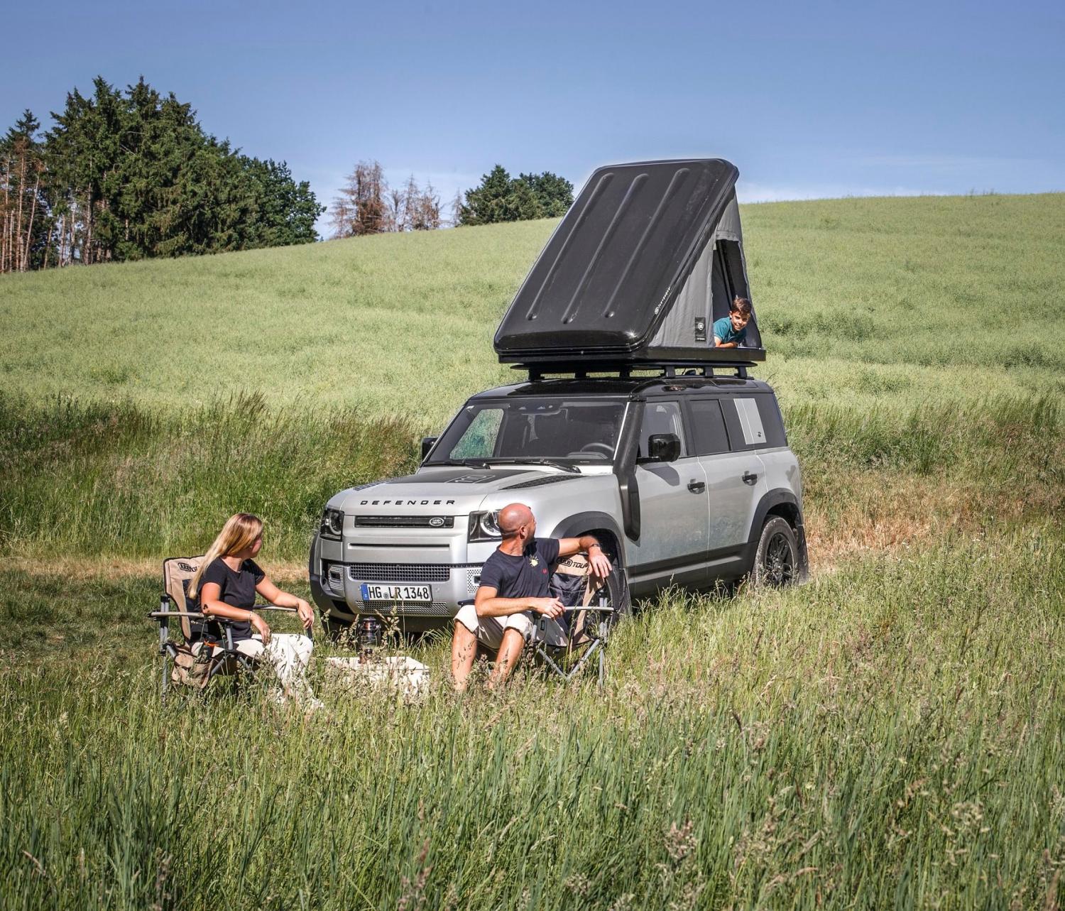 Maggiolina AutoHome Expanding Rooftop Camping Tent - Top of vehicle pop-up tent
