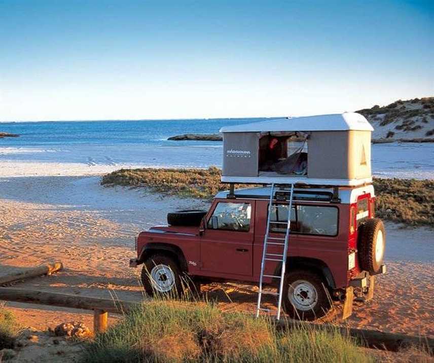 Maggiolina AutoHome Expanding Rooftop Camping Tent - Top of vehicle pop-up tent