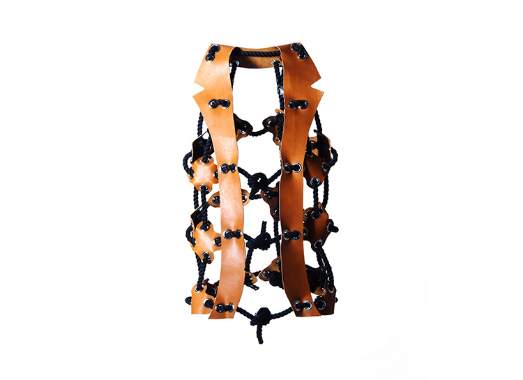 Rope Suit Turns Dad Into Jungle Gym