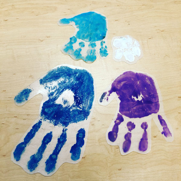 Super Easy DIY Kid-Craft Turns Your Child's Hand-print Into a Key-chain