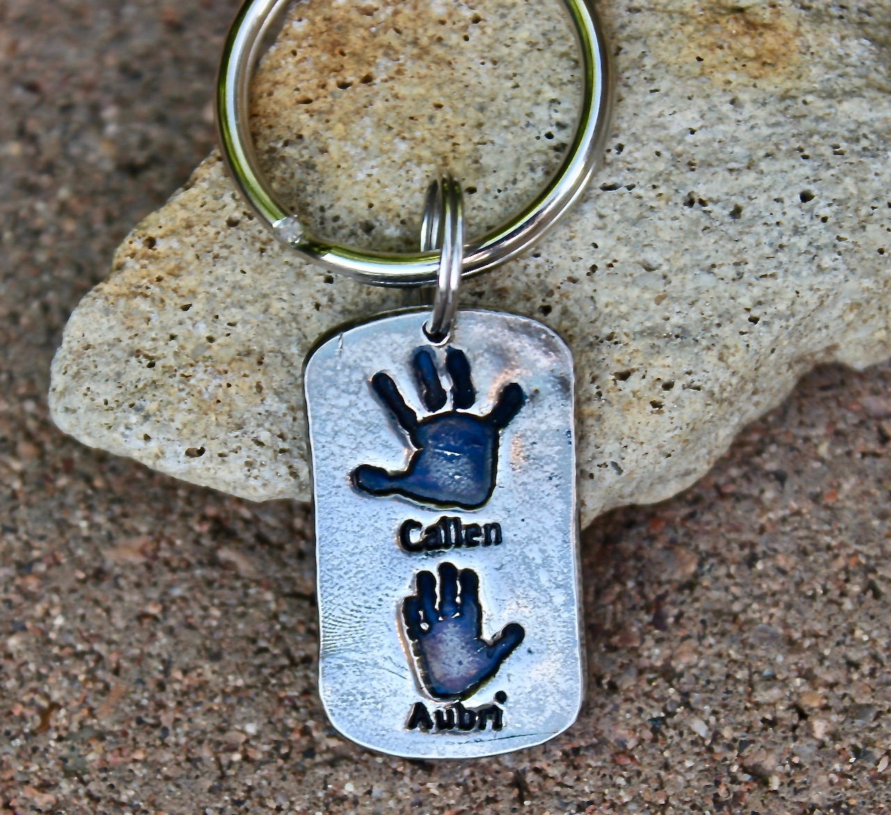 Super Easy DIY Kid-Craft Turns Your Child's Hand-print Into a Key-chain