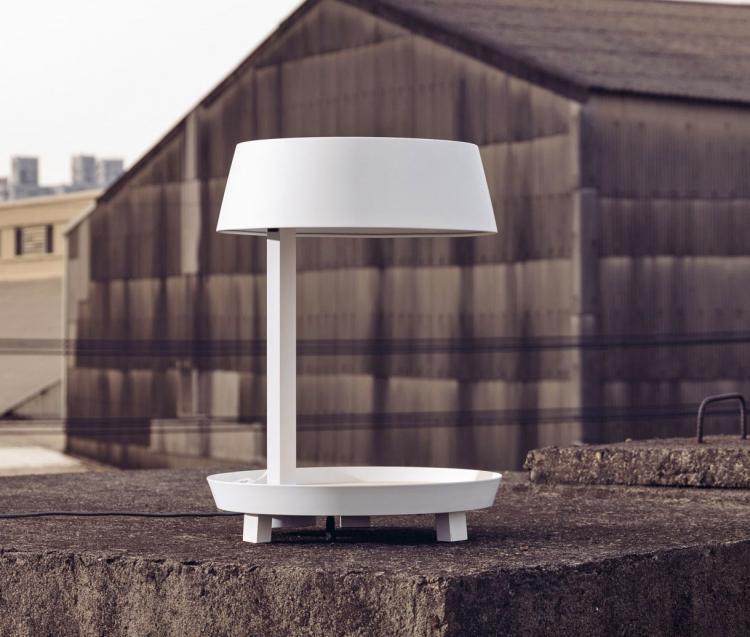 Carry Table Lamp With Phone Charger