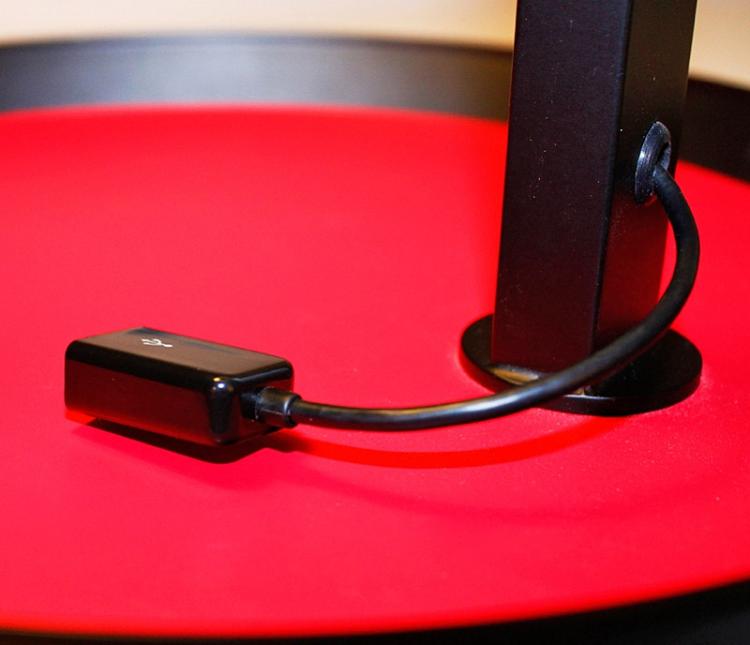 Carry Table Lamp With Phone Charger