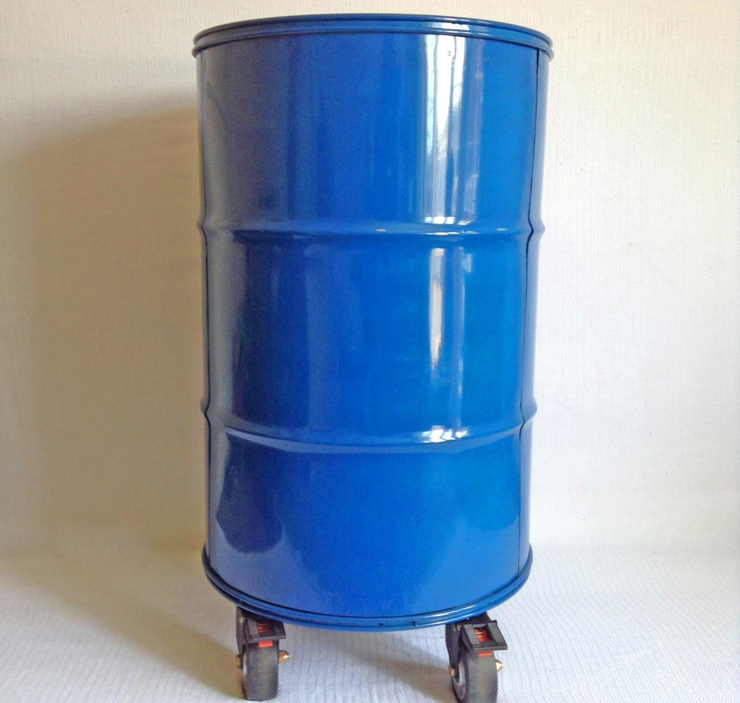 The Ultimate Toolbox - Drum Barrel Toolbox with rotating pegwalls holds tools and socket sets