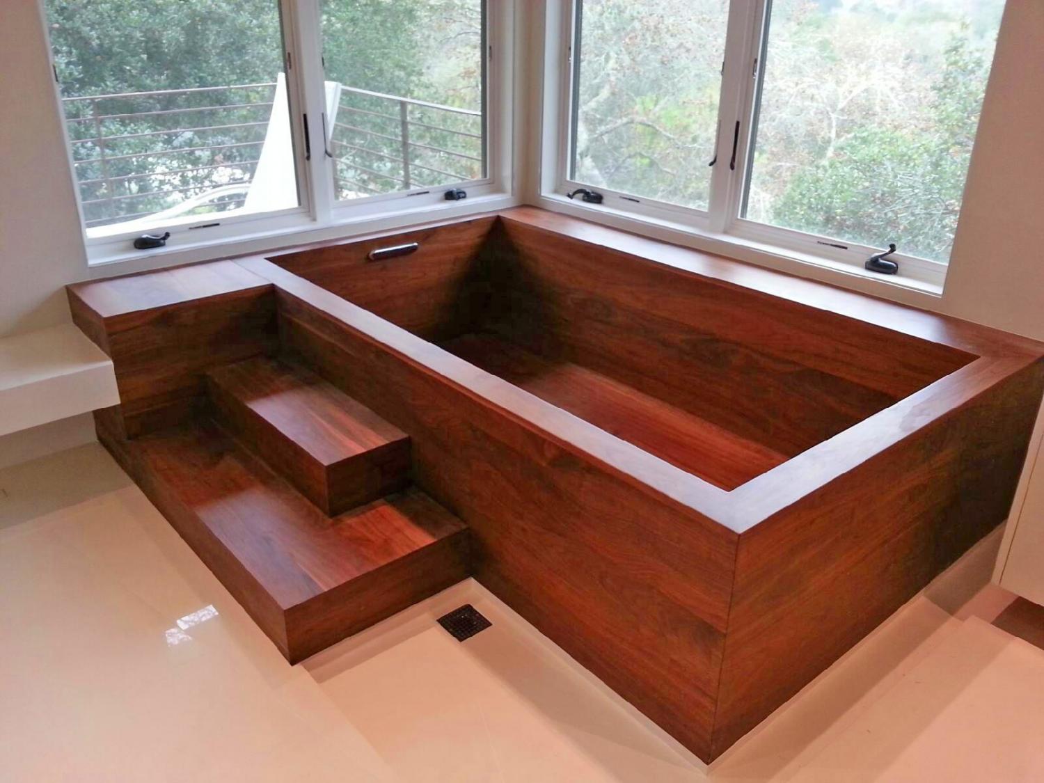 Luxurious Wooden Bathtubs - Shipbuilder wooden bathtubs inspired from ships - NK Woodworking Design