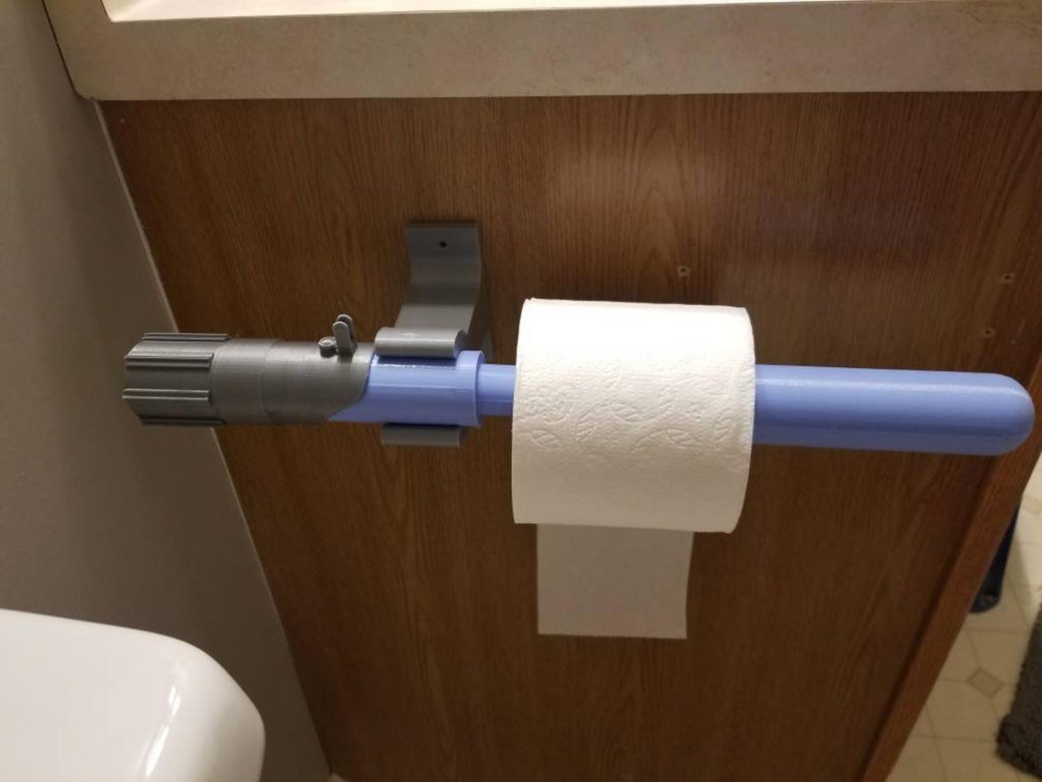 Star Wars lightsaber toilet paper holder - Wall mounted lightsaber Star Wars geeky toilet paper holder