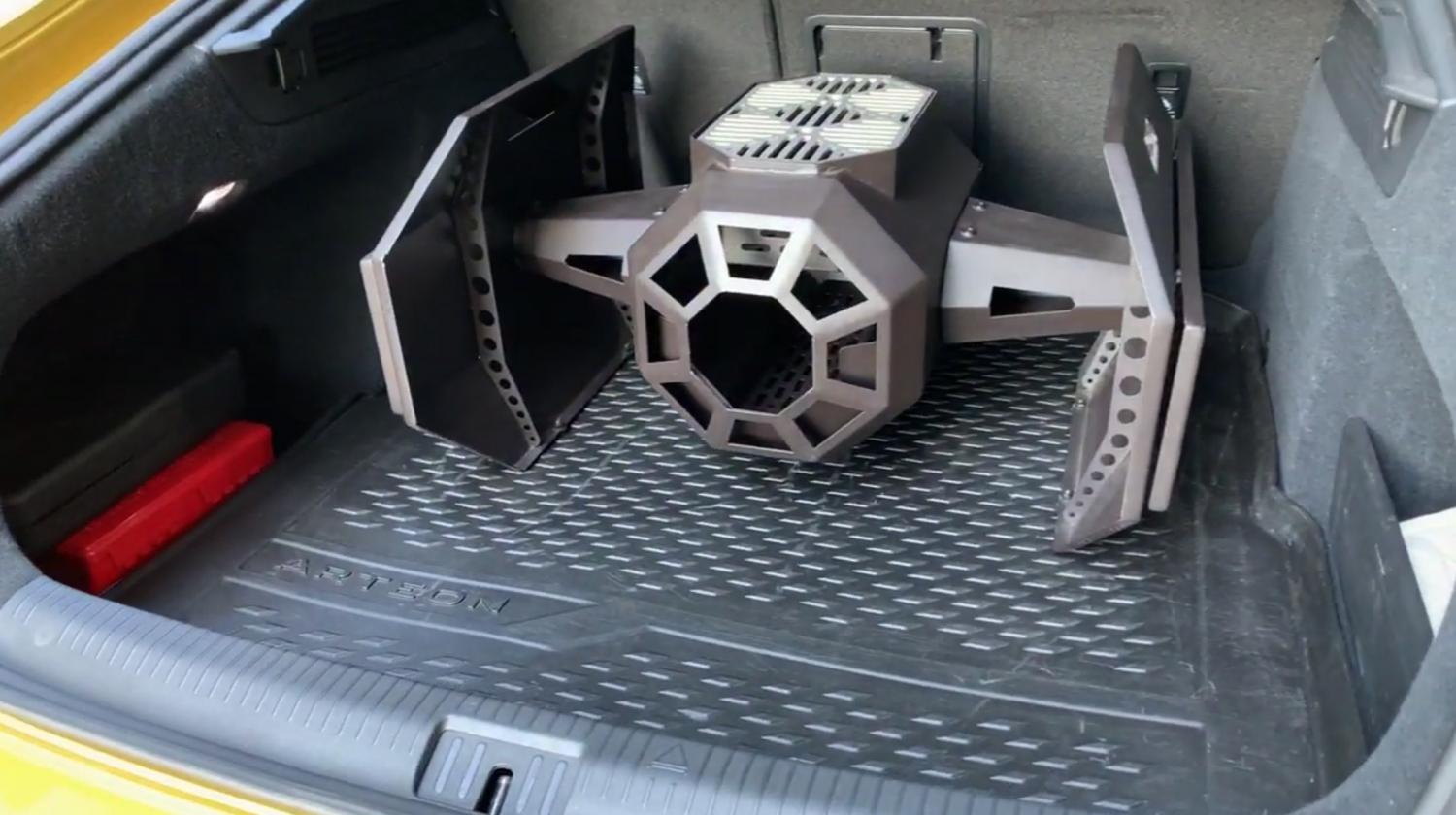 Tie Fighter BBQ Grill - Galaxy Grill Star Wars BBQ