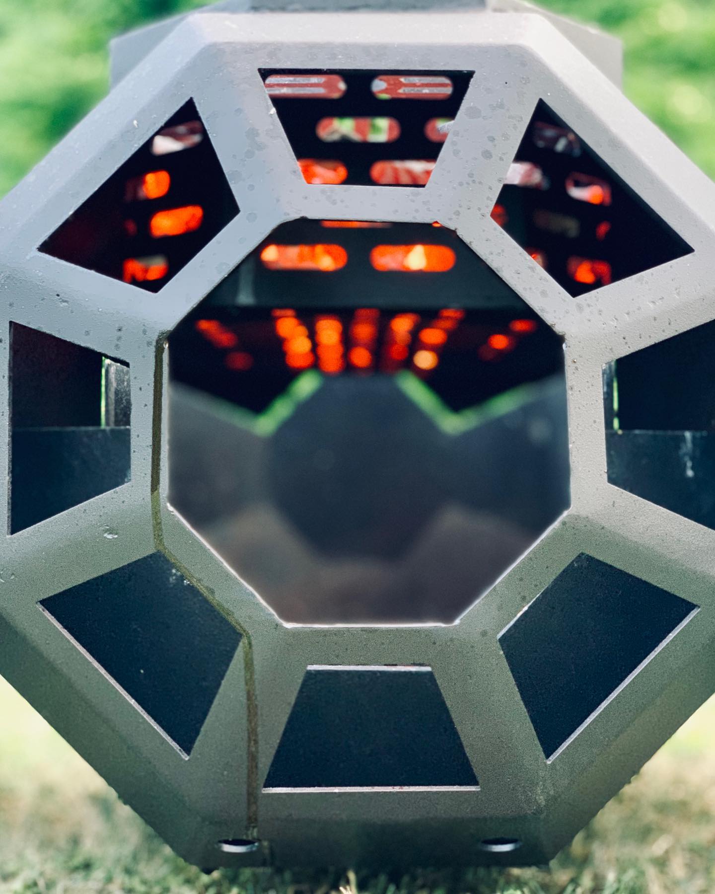 Tie Fighter BBQ Grill - Galaxy Grill Star Wars BBQ