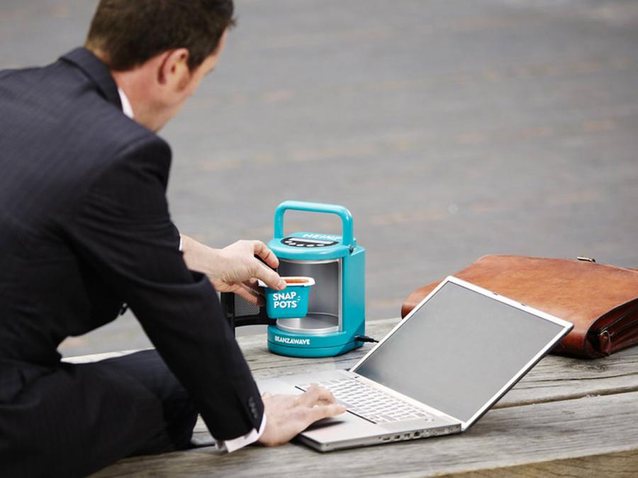 Tiny USB-Powered Microwave For Your Desk - Heinz Mini portable microwave