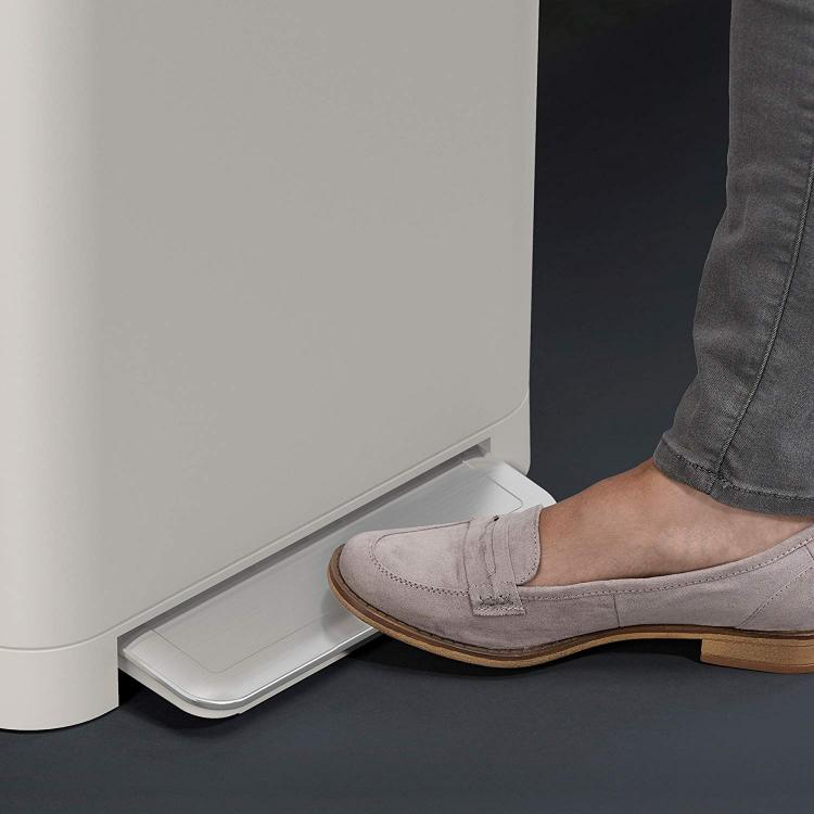 Joseph Joseph Titan Smart Trash Bin Lets You Easily Compact Your Garbage