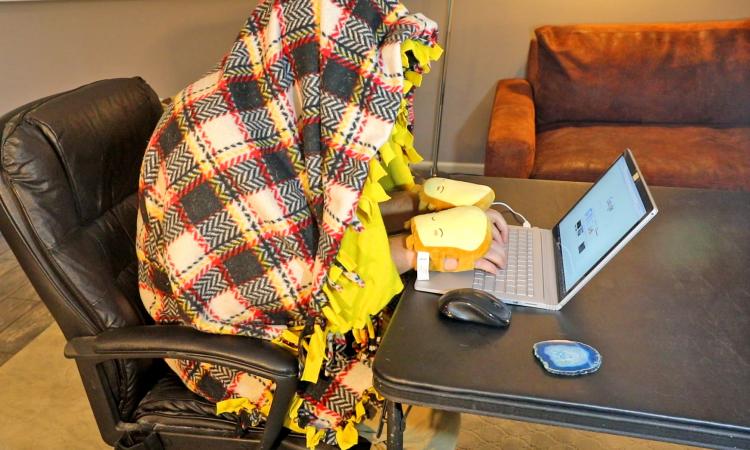 Toast Shaped USB Heated Hand Warmers