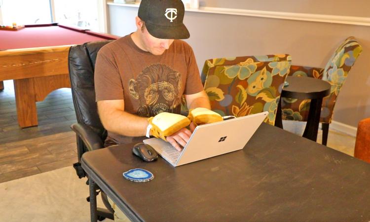 Toast Shaped USB Heated Hand Warmers
