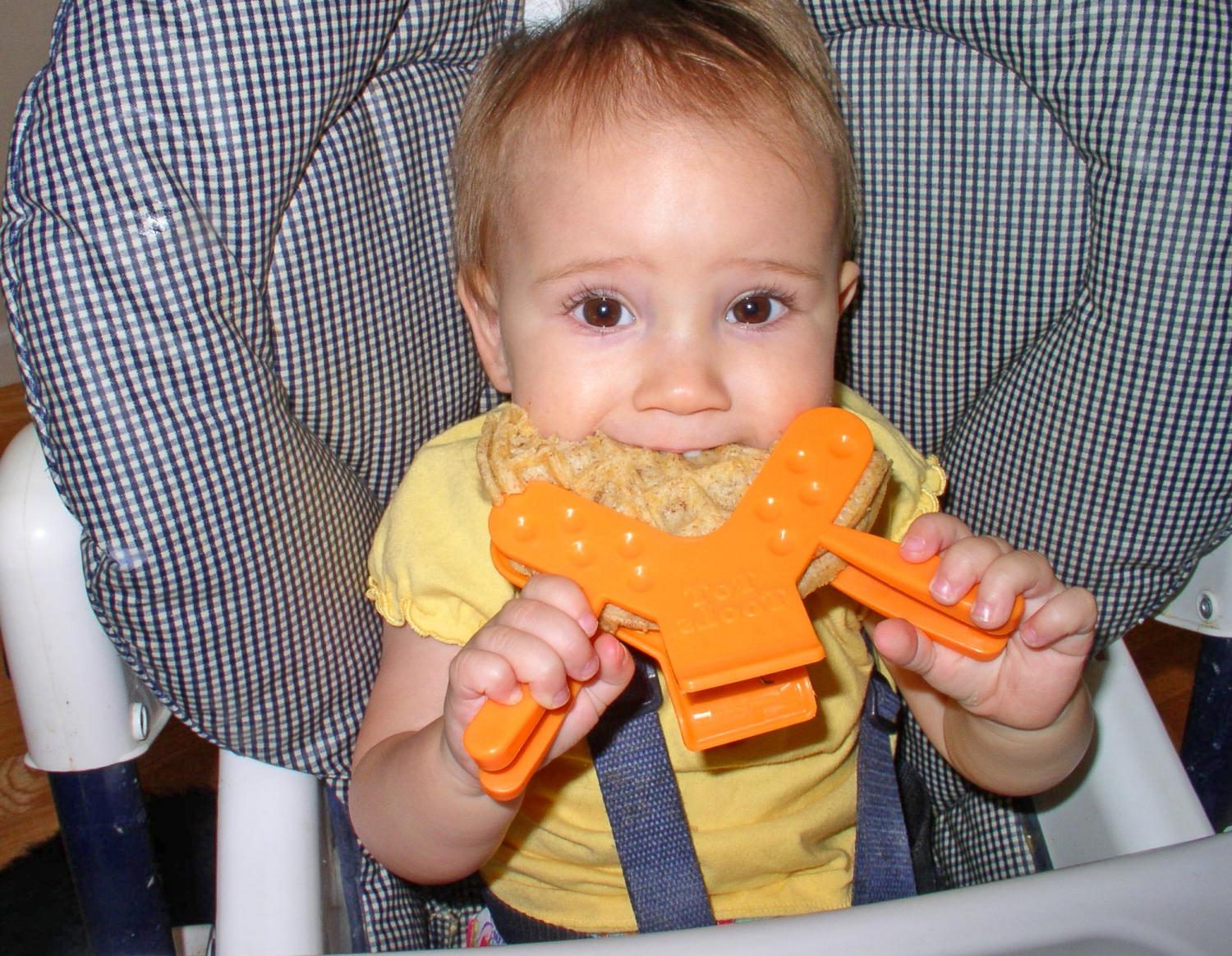 Tot Tools - Genius Clamp Utensil Helps Toddlers Learn To Eat Whole Foods
