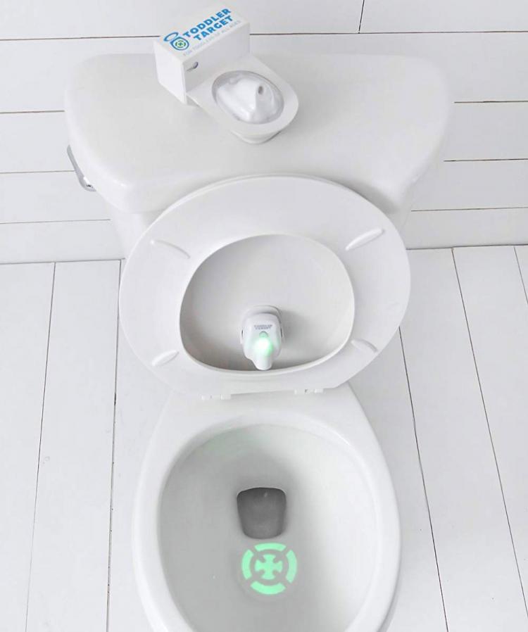 Toddler Target Toilet Light Helps Potty Train - Projected target shape potty trainer