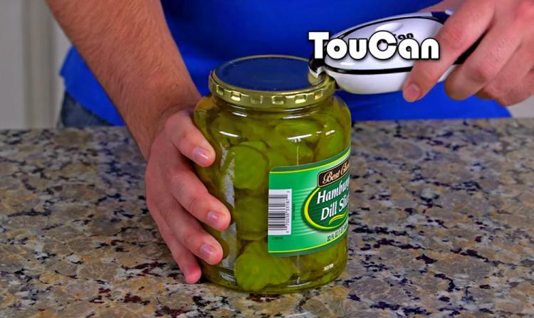 Toucan: Electric Hands-Free Can Opener - Easiest Can Opener Gadget