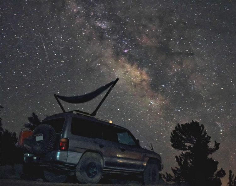 Trailnest Rooftop Car Hammock - Hammock attaches to top of SUV Truck