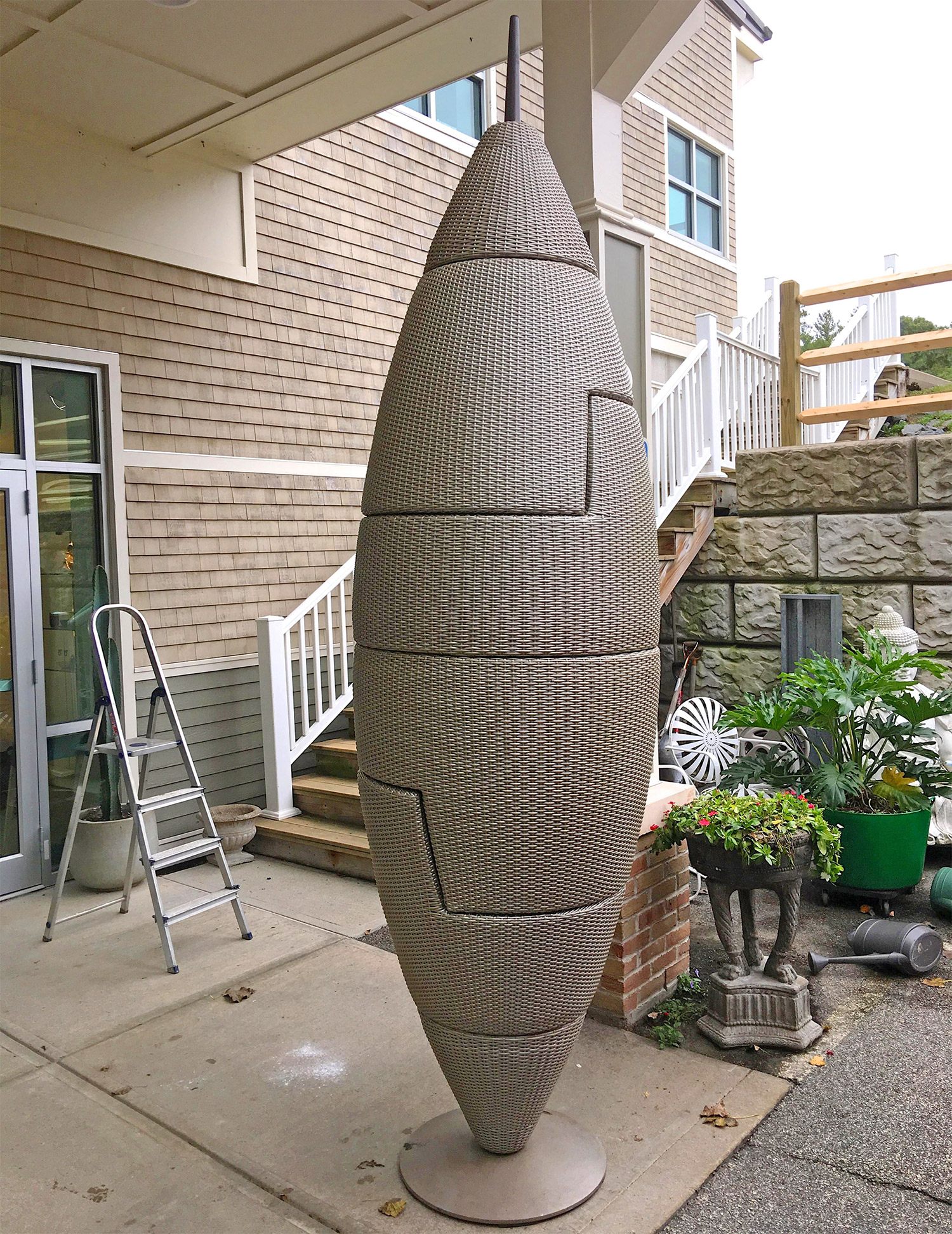 Dedon Obelisk Rocket shaped stacking patio furniture set