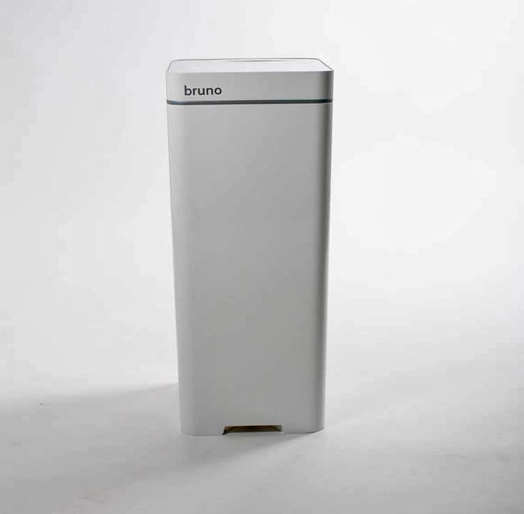 Bruno - Smart Trash Can With a Vacuum