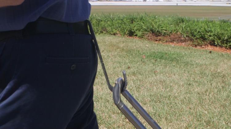 My Bag Hitch - Travel Luggage Belt Hitch - Carry Your Luggage Behind You