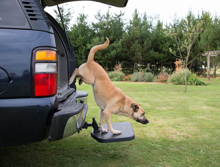 Twistep Truck Hitch Dog Step - Folding car hitch dog stepper