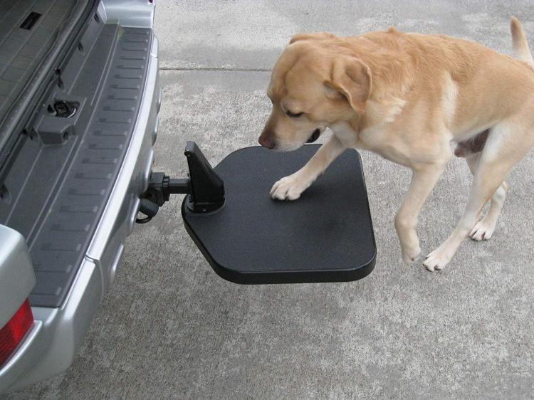 Twistep Truck Hitch Dog Step - Folding car hitch dog stepper