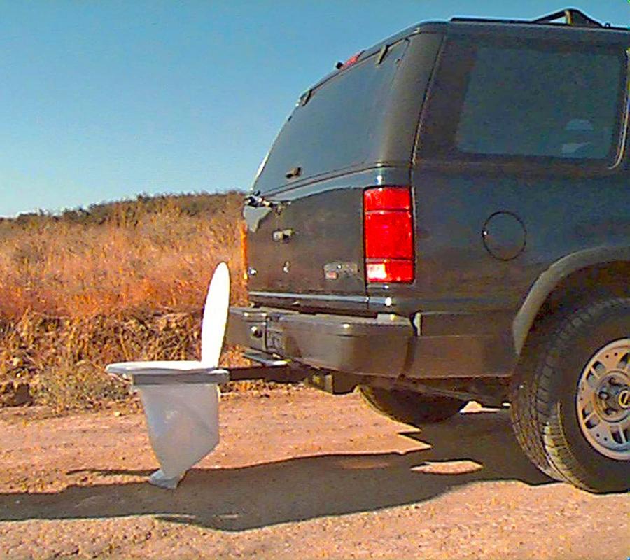 Off-Road Commode - Truck Hitch Toilet Seat