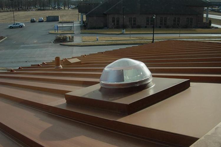 SolaTube: Tubular Daylighting Solar Window Light Uses Zero Electricity