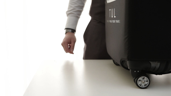 TUL Luggage With Built In Scale