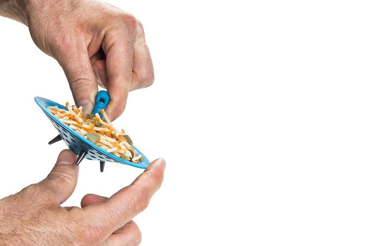 Tweak Drain Strainer - Clean Sink Drains without touching wet food